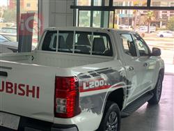 ميتسوبيشي L200